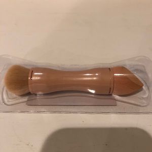 kkw beauty Makeup - KKW Concealer Brush II kkw beauty Makeup - KKW Concealer Brush II